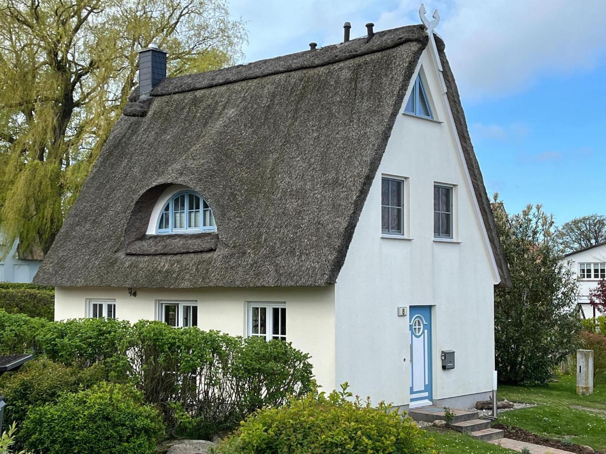 Reetdachhaus Mit Eigenem Strandkorb In Wohlenberg An Der Ostsee Екстер'єр фото